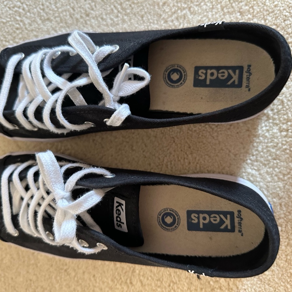Keds Classic Black Canvas Women’s Shoes size 8 1/2